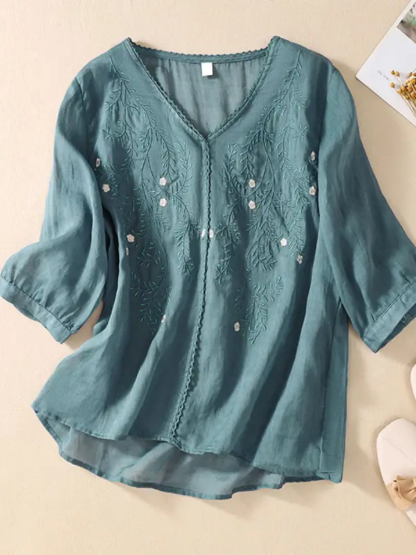 V-neck Casual Loose Embroidered Short-sleeved Blouse - Ninacloak.com 