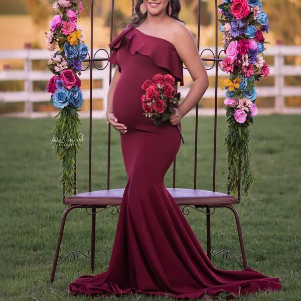 Maternity Red Ruffled One-shoulde Maxi Gown Photoshoot Dress - Lukalula.com 