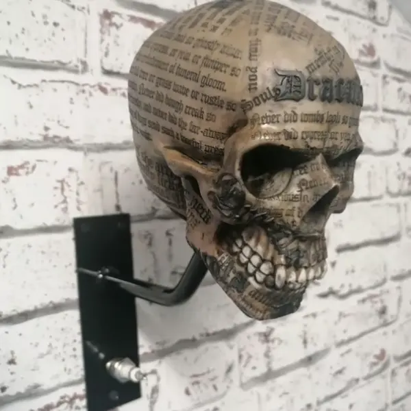 Motorcycle Helmet And Jacket Skull Holder - Lukalula.com 