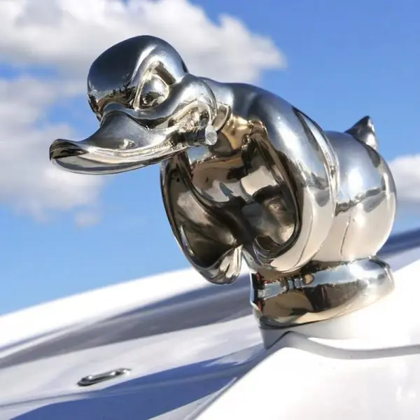 Angry Duck Hood Ornament Death Proof - Lukalula.com 
