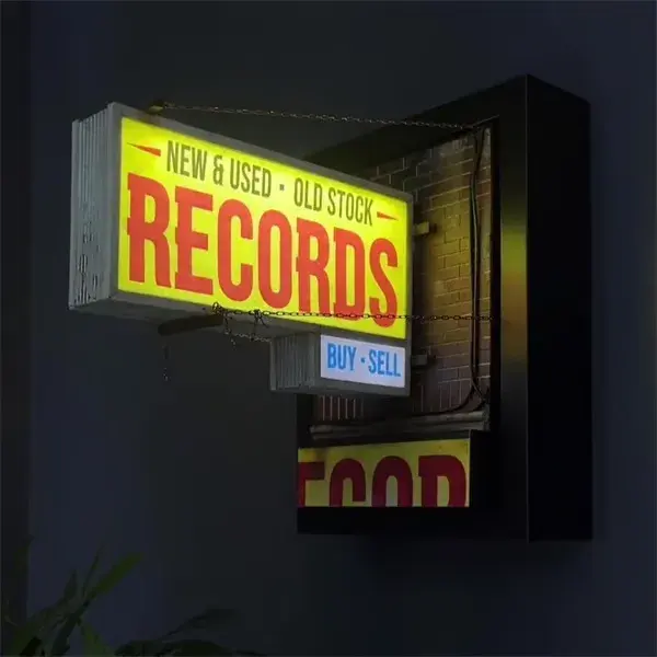 Record Store Retro Wall Light - Lukalula.com 