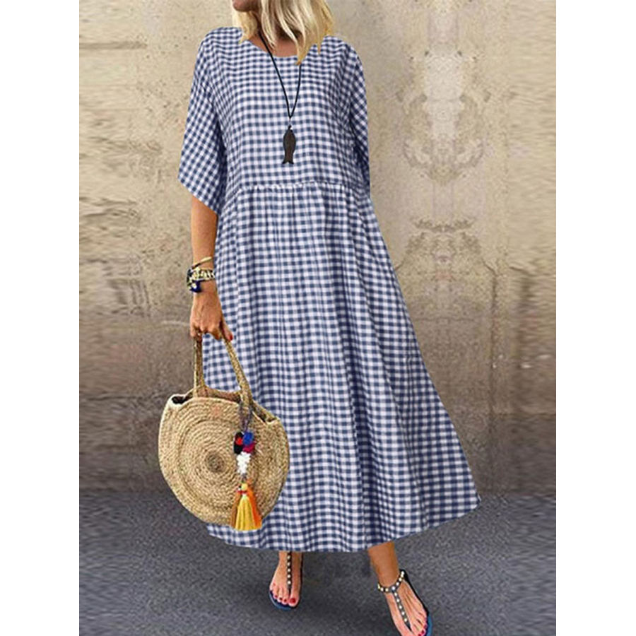 

Plaid Casual Short-sleeved Round Neck Maxi Dress