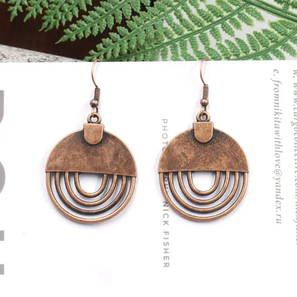 Women's Bohemian Retro Hollow Alloy Earrings - Yiyistories.com 