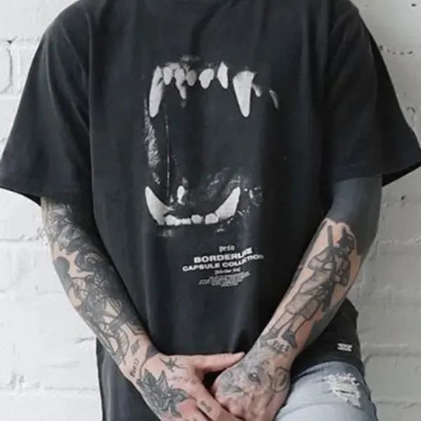 Teeth Print Graphic T-shirt - Jumbochic.com 