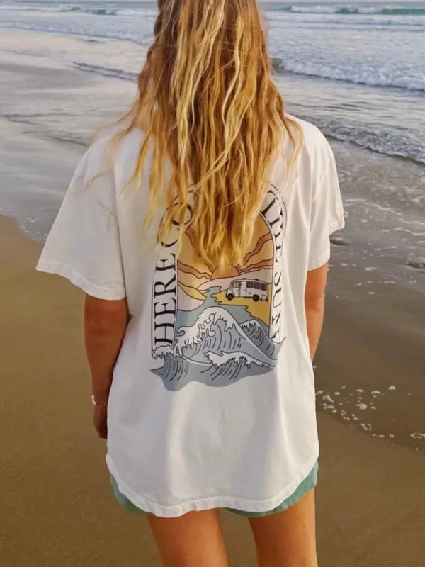 Women's Vintage Print Holiday Surf T-Shirt - Pragmaace.com 