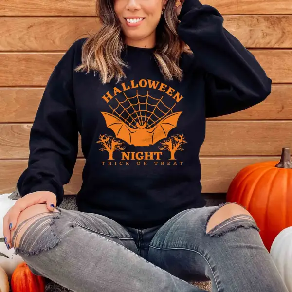 Women's Vintage Halloween Bat Long Sleeve Crew Neck Sweatshirt - Wayrates.com 