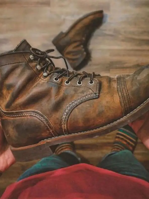 Mne's Vintage Martin Boots Lace-up Brown Casual Solid Color Winter Round Toe Thickened Male Boots  