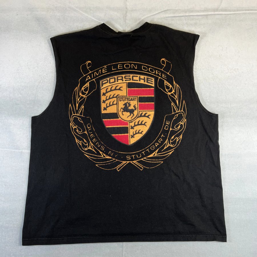 

Men's Vintage Luxury Car Print Surfing Oversized Print Tank Top