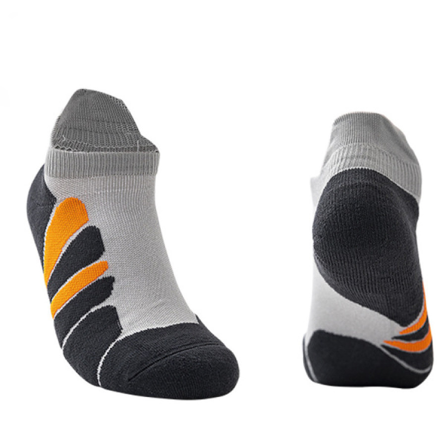 

Short tube outdoor sports socks sweat-absorbent basketball socks