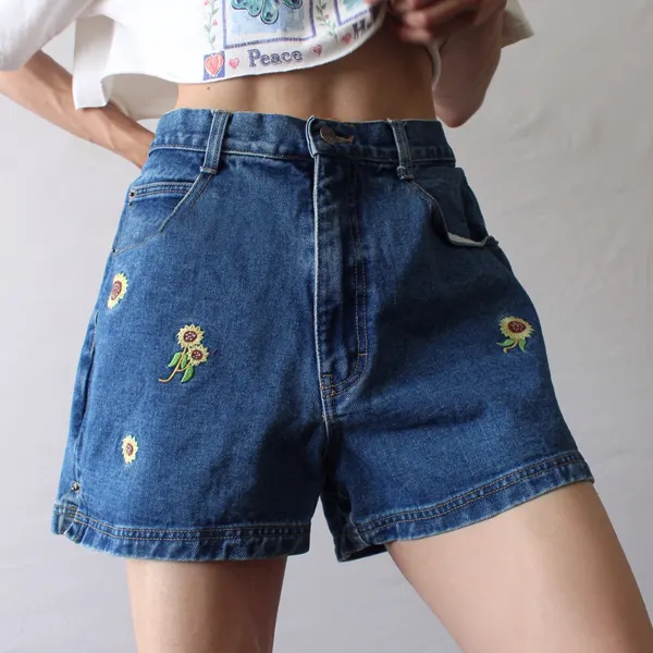 Sunflower Embroidery High-waist Vintage Denim Shorts - Localziv.com 