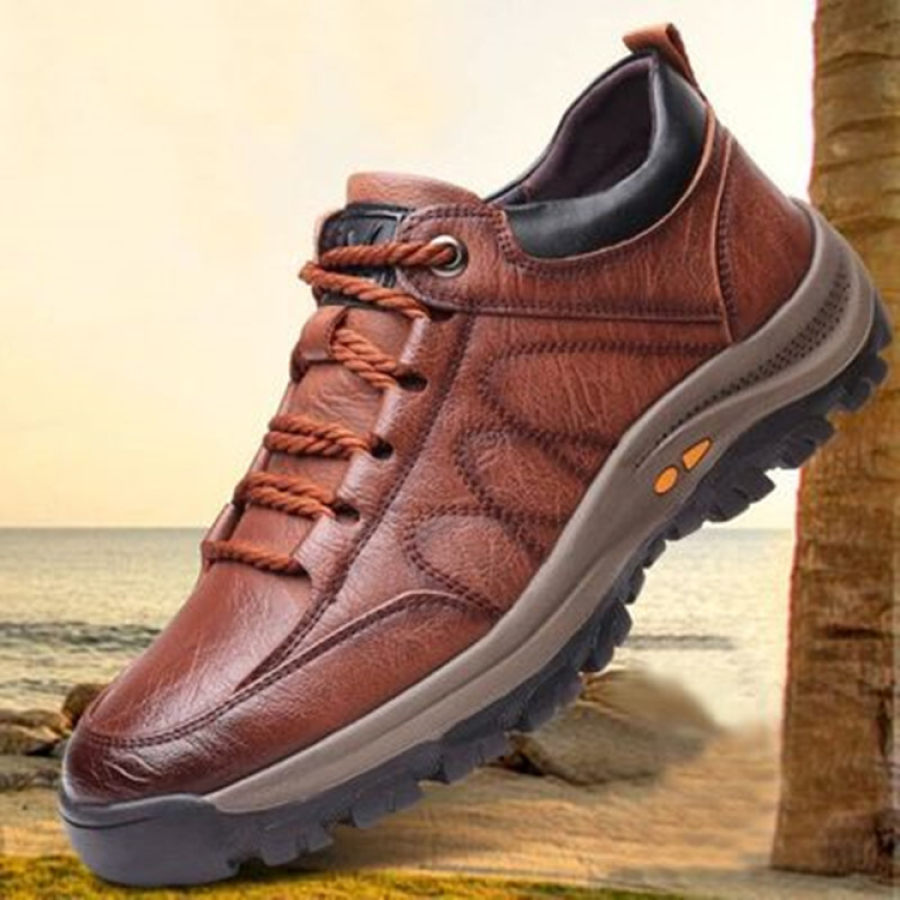 

Men's Max Cushioned Running Shoes