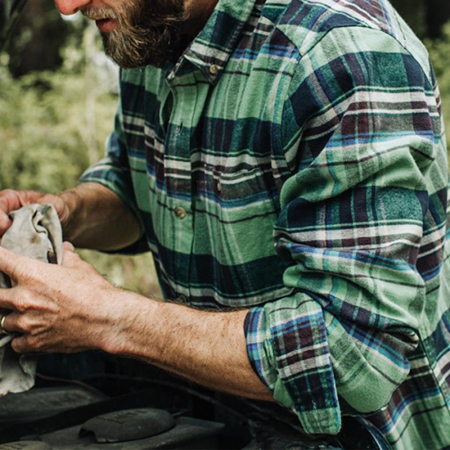 

Men's Vintage Outdoor Camping Plaid Shirt