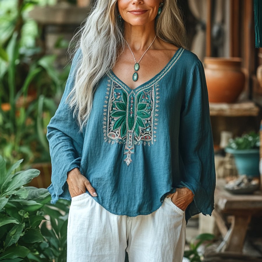 

Women's Vintage Ethnic Cotton And Linen Long Sleeve T-shirt