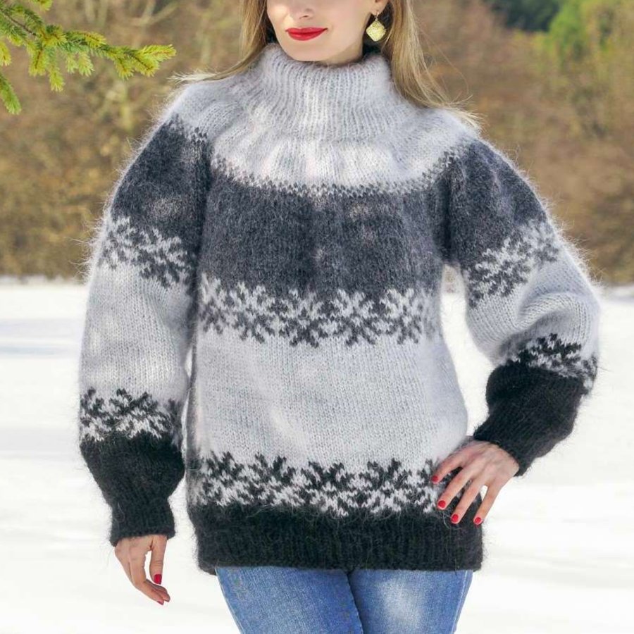 

Ladies Vintage Long-sleeved Gray Pile Neck Oversized Knitted Mohair Sweater