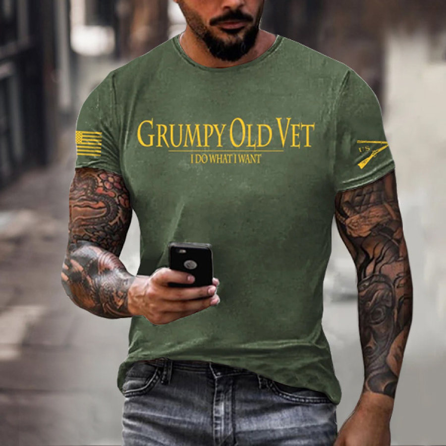 

Men's Vintage Grumpy OLD Vet American Flag Print Crew Neck Short Sleeve T-shirt