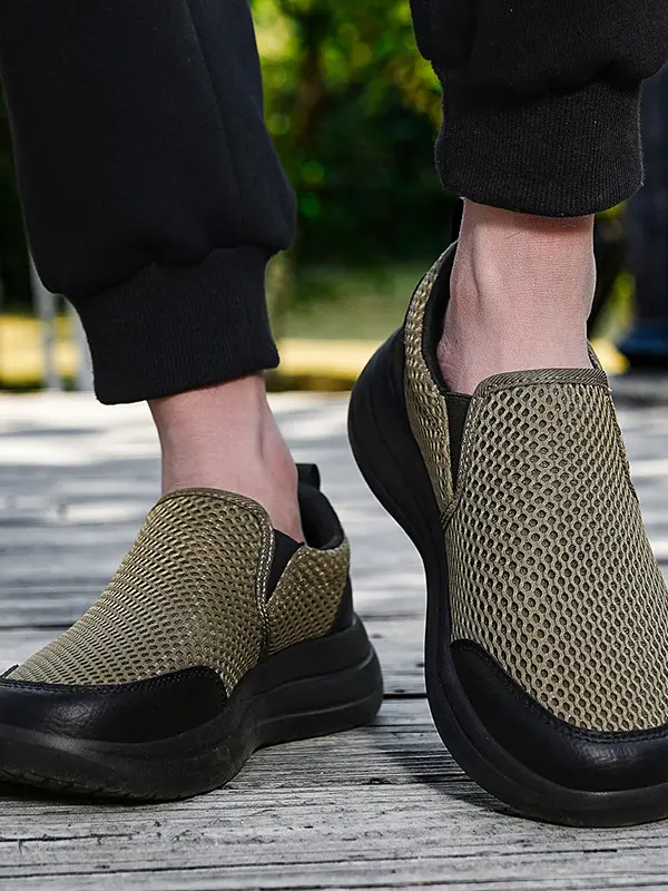 Men's Large Size Lightweight Breathable Mesh Casual Thick-soled Sneakers Shoes For Surfing Hiking - Pragmaace.com 