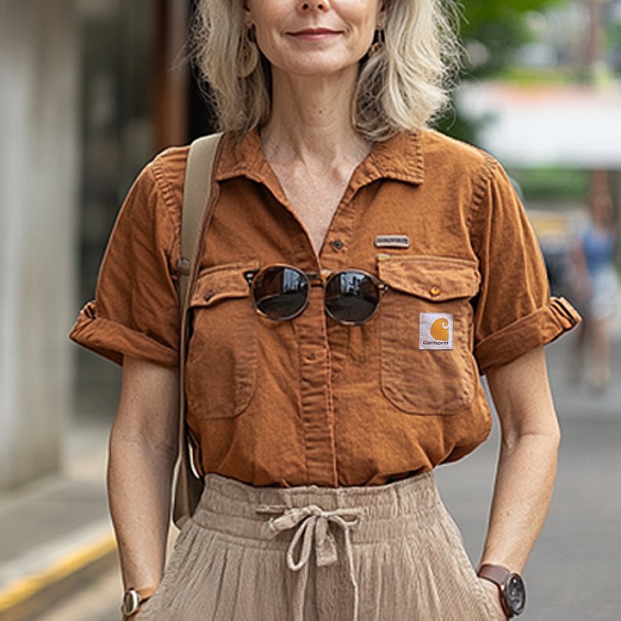 

Vintage Short-Sleeve Shirt With Chest Pockets And Sunglasses Holder