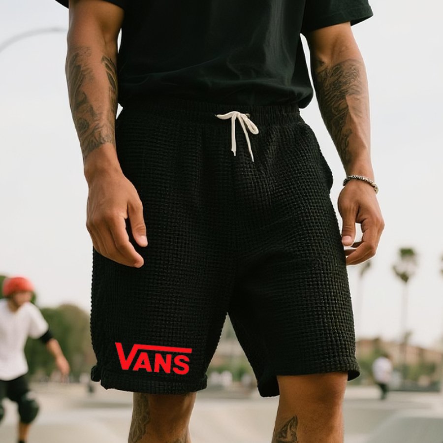 

Men's Vintage Waffle Surfing Skateboard Cargo Shorts