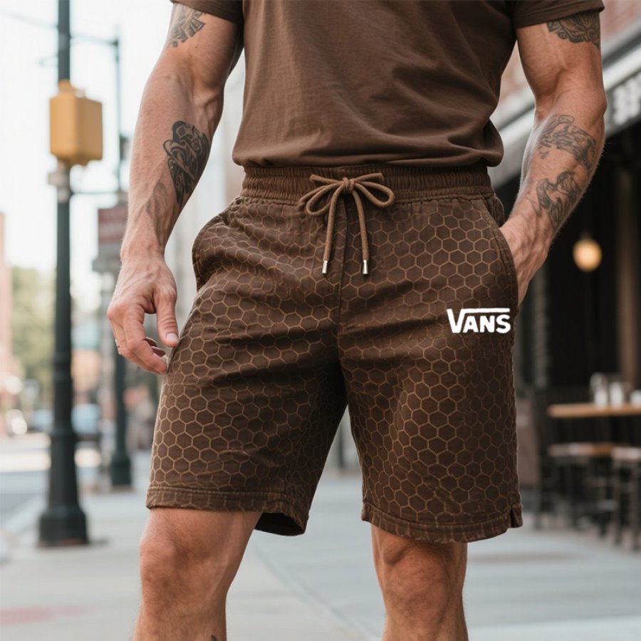 

Men's Vintage Honeycomb Pattern Surfing Skateboard Cargo Shorts Brown