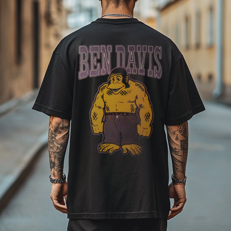 

Ben Davis Graphic T-Shirt With Bold Monkey Design For Men