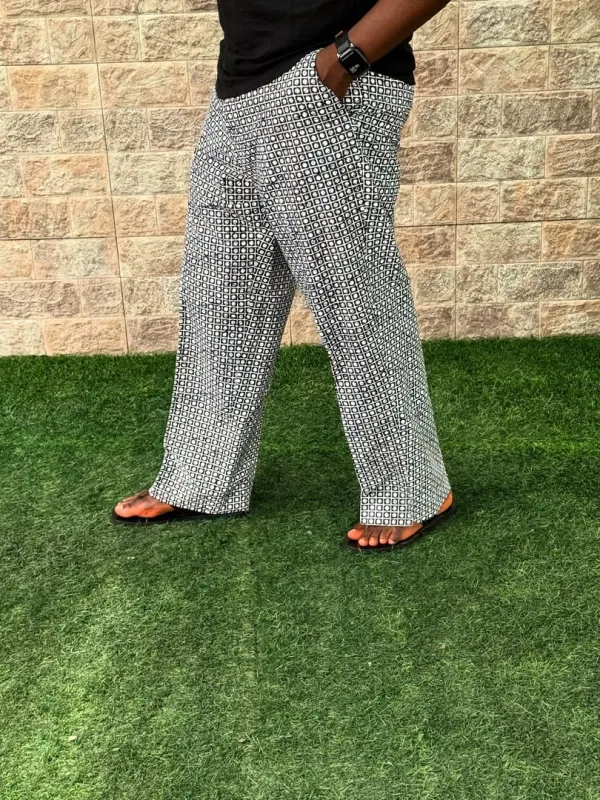 Afrokente Ladi - Aptkoi.com 