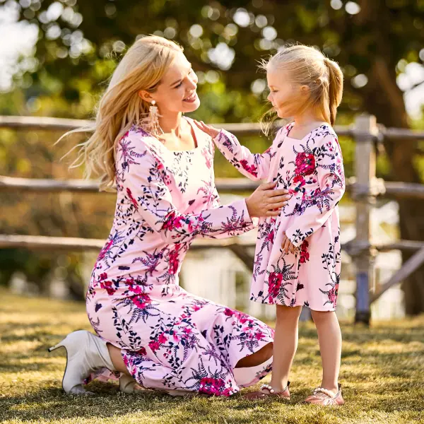 Body-printing Long-sleeved Hip-leaf Edifying Mom Girl Matching Dress - Popopiestyle.com 