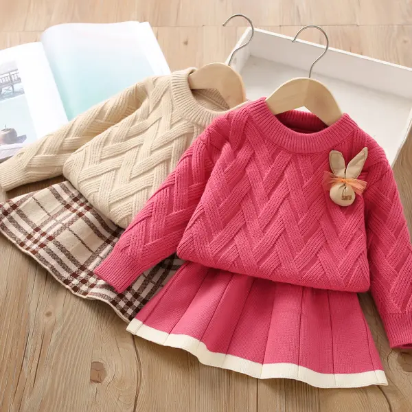 【18M-6Y】2-piece Girls Fashion Bunny Brooch Jacquard Sweater And Skirt Set - 34441 - Popopieshop.com 