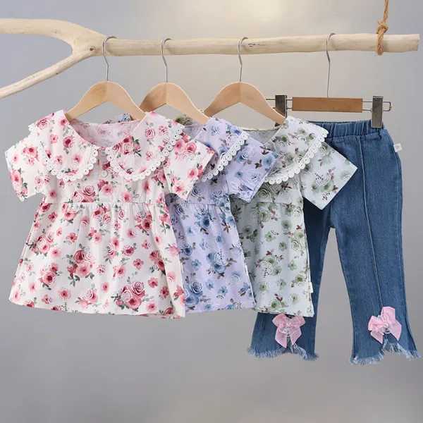 【6M-3Y】2-piece Girls Sweet And Stylish Floral Print Short Sleeve Blouse And Blue Bow Jeans Set - Popopieshop.com 
