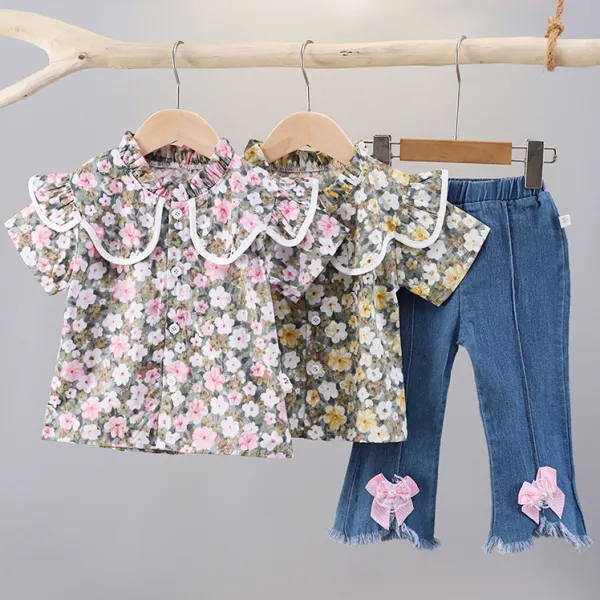 【6M-3Y】2-piece Girls Sweet And Stylish Floral Print Short Sleeve Blouse And Blue Bow Jeans Set - Popopieshop.com 