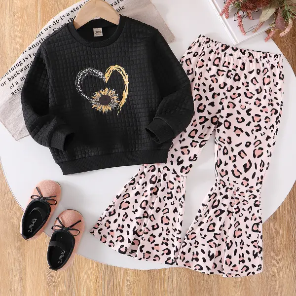 【2Y-7Y】Girls Cute Daisy Heart Print Round Neck Sweatshirt And Leopard Print Flared Pants Set - Popopieshop.com 