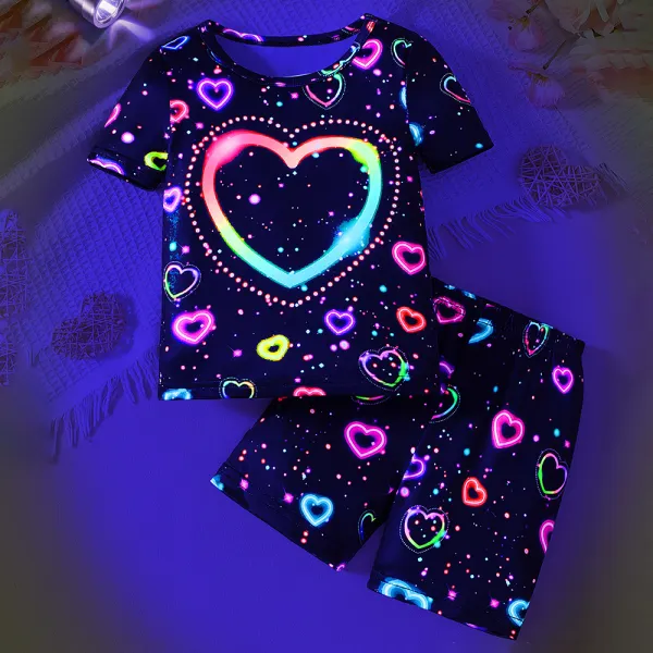【2Y-7Y】2-piece Girls Luminous Heart Printed Short Sleeve Pajama Set - Popopieshop.com 