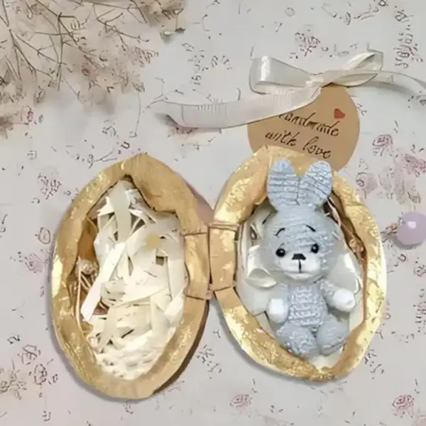 Handmade Crochet Animal In Walnut Shell - Popopieshop.com 