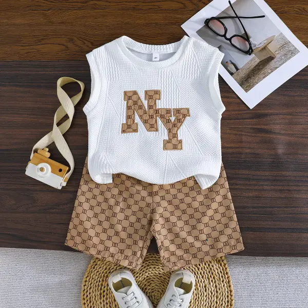 【2Y-7Y】2-piece Boys Letter Print T-shirt And Geometric Shorts Set - Popopieshop.com 