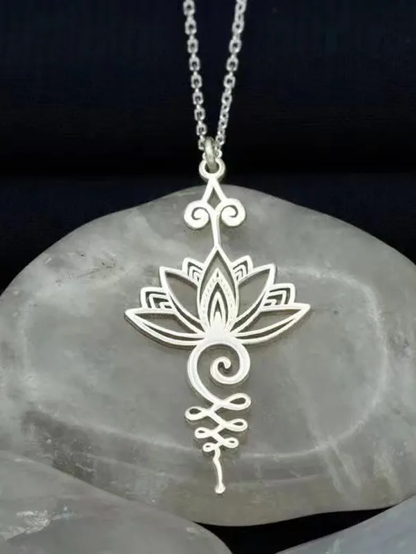 Vintage Lotus Necklace - Menwyx.com 