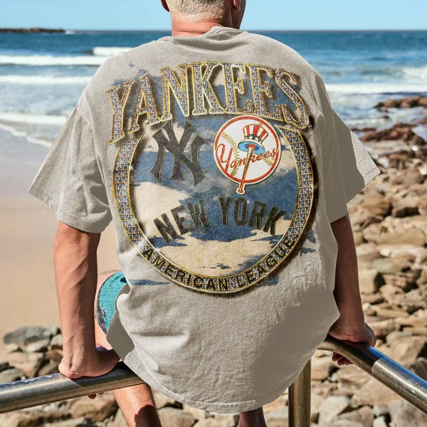 Holiday Retro Baseball Printed T-shirt - Trisunshine.com 
