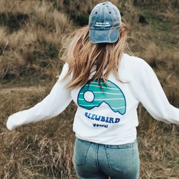 Women's Vintage Surf Print Long Sleeve T-shirt - Wayrates.com 