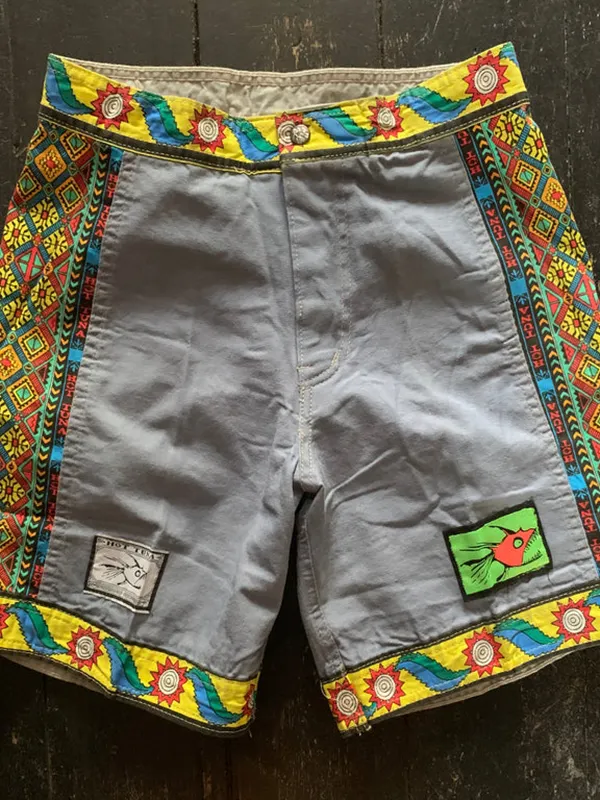 Surf Retro Print Shorts - Menbarn.com 