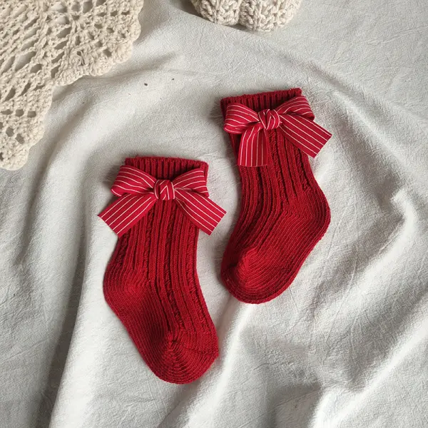 Girl Cute Bow Red Socks Christmas Socks - Popopiearab.com 