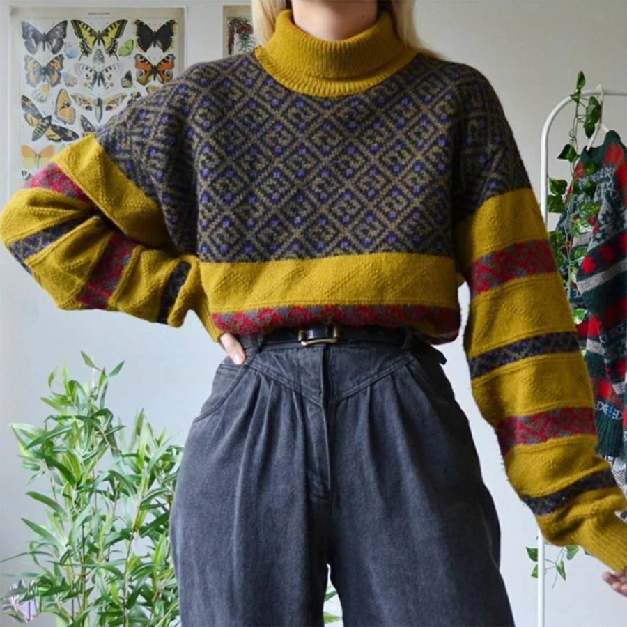 

Retro Print Sweatshirt