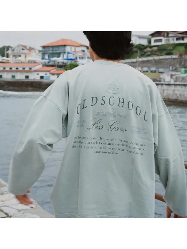 Surfers Between A T-shirt And A Sweatshirt Designed To Be Worn With The Purest Surfer Style - Aptkoi.com 