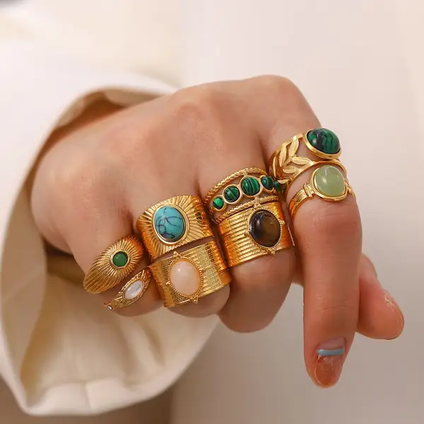 Women's Retro High-end Gemstone Ring - Zivinfo.com 