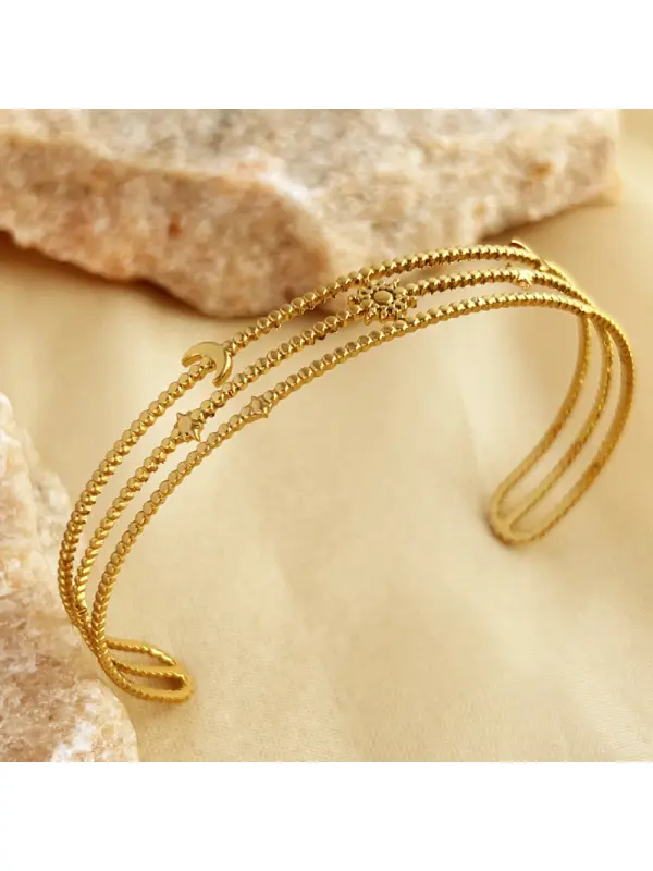 Women's Gold Open Bracelet Star Moon Hollow Bracelet - Localziv.com 