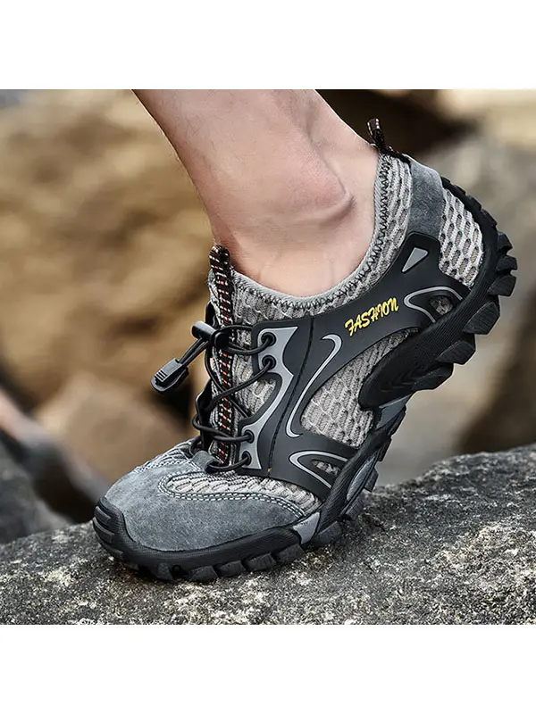 Men's Mesh Breathable Hollow Wading Sneakers - Shopyiyistories.com 