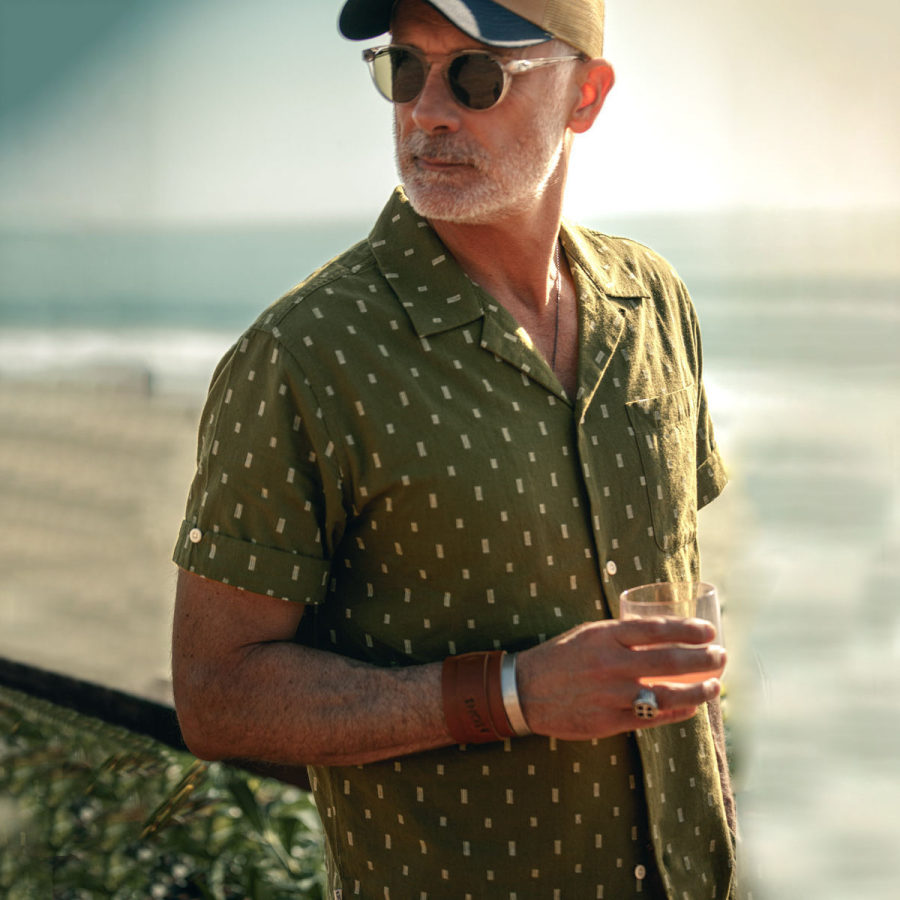 

Men's Vintage Geometric Print Surf Beach Patch Pocket Cuban Collar Short Sleeve Shirt