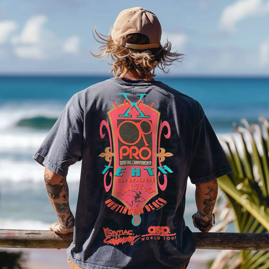 

Seaside Vacation Retro Scenery Surfing T-shirt