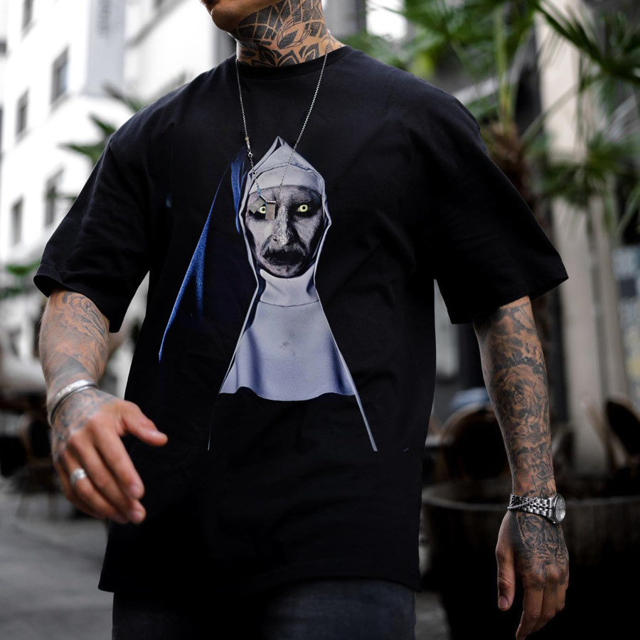 

Oversized Unisex Halloween Print T-Shirt Nun T-Shirt
