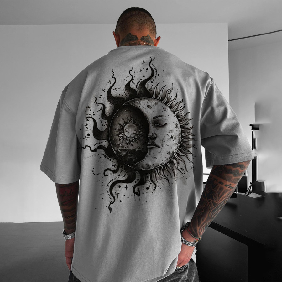 

Casual Sun And Moon Design T-shirt